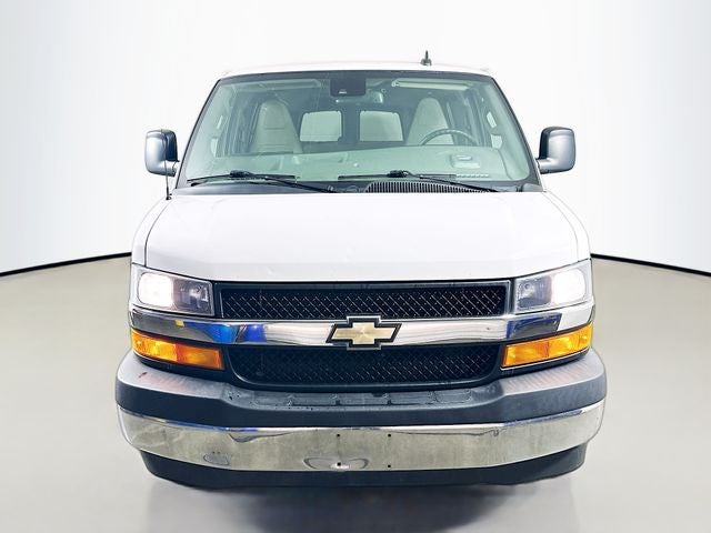 2020 Chevrolet Express 3500 LT 12 Passenger w/ CLEAN CARFAX