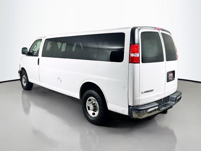 2020 Chevrolet Express 3500 LT 12 Passenger w/ CLEAN CARFAX