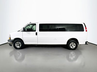 2020 Chevrolet Express 3500 LT 12 Passenger w/ CLEAN CARFAX