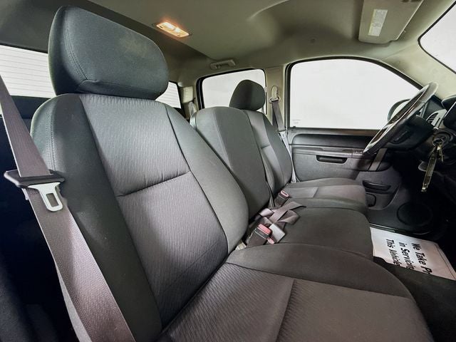 2014 Chevrolet Silverado 2500HD LT w/ CLEAN CARFAX