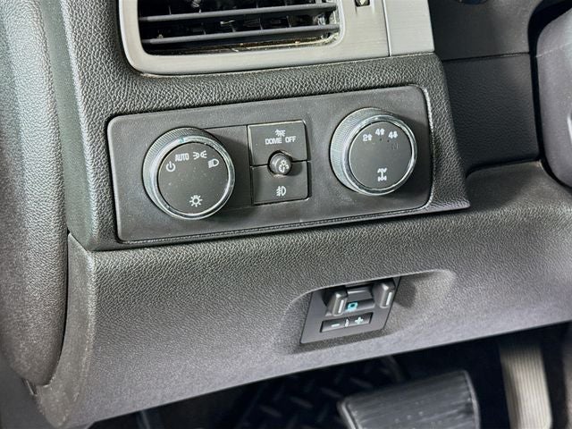 2012 Chevrolet Silverado 3500HD LTZ DRW 6.6L DURAMAX