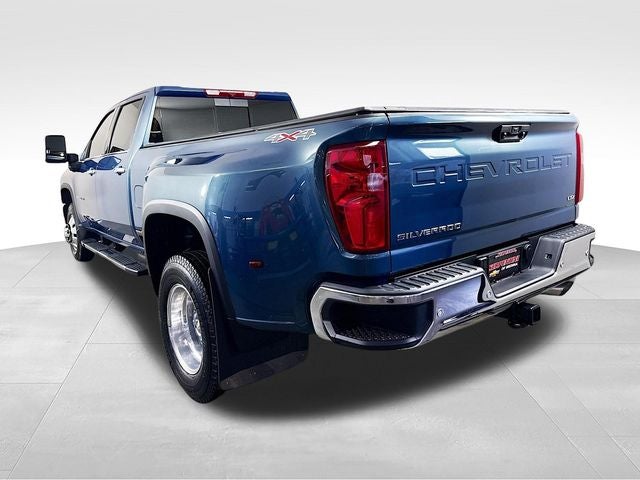 2025 Chevrolet Silverado 3500HD LTZ w/ SURROUND VISION