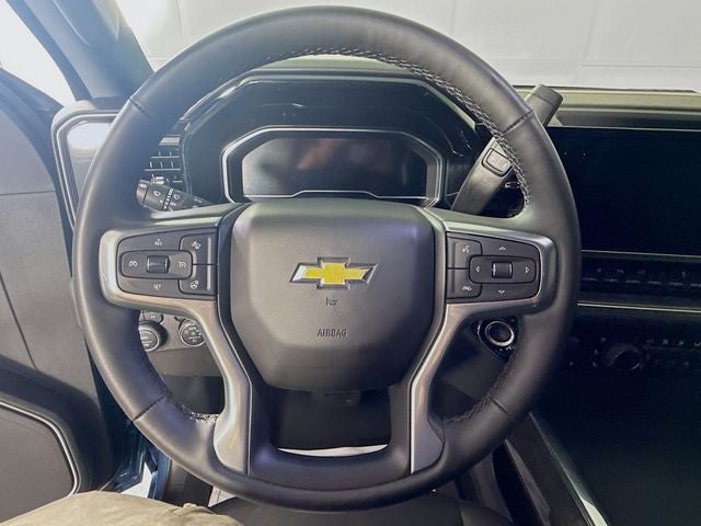 2025 Chevrolet Silverado 3500HD LTZ w/ SURROUND VISION