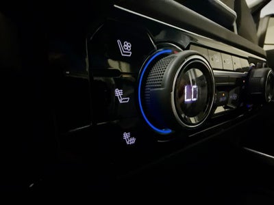 2025 Chevrolet Silverado 3500HD LTZ w/ SURROUND VISION