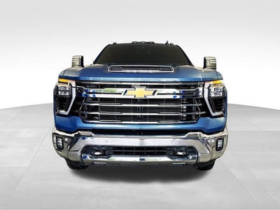 2025 Chevrolet Silverado 3500HD LTZ w/ SURROUND VISION