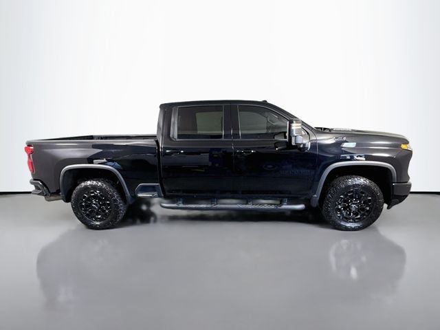 2024 Chevrolet Silverado 2500HD LTZ w/ PWR SUNROOF