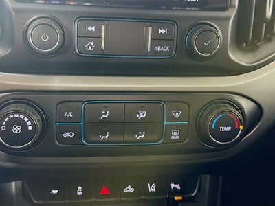 2020 Chevrolet Colorado LT w/ APPLE CARPLAY