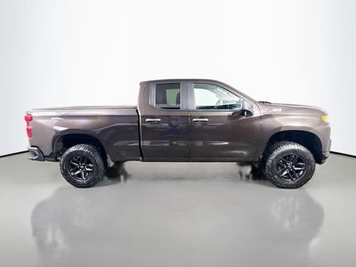 2019 Chevrolet Silverado 1500 Custom Trail Boss w/ APPLE CARPLAY