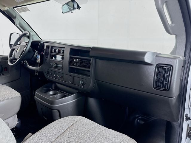 2025 Chevrolet Express 2500 Work Van Cargo