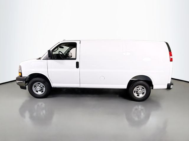2025 Chevrolet Express 2500 Work Van Cargo