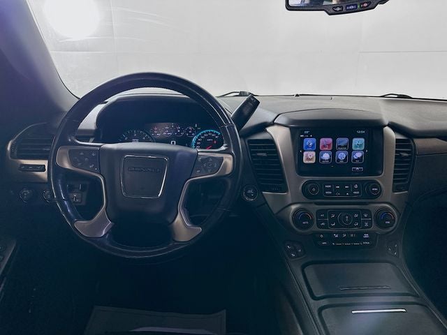 2018 GMC Yukon Denali 4WD w/ HEATED LEATHER