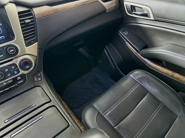 2018 GMC Yukon Denali 4WD w/ HEATED LEATHER