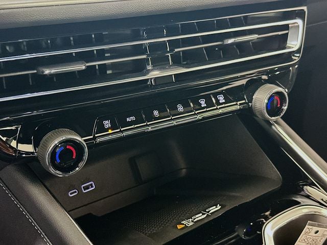 2025 Chevrolet Traverse LT 1LT