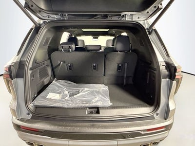 2026 Chevrolet Traverse LT 2LT