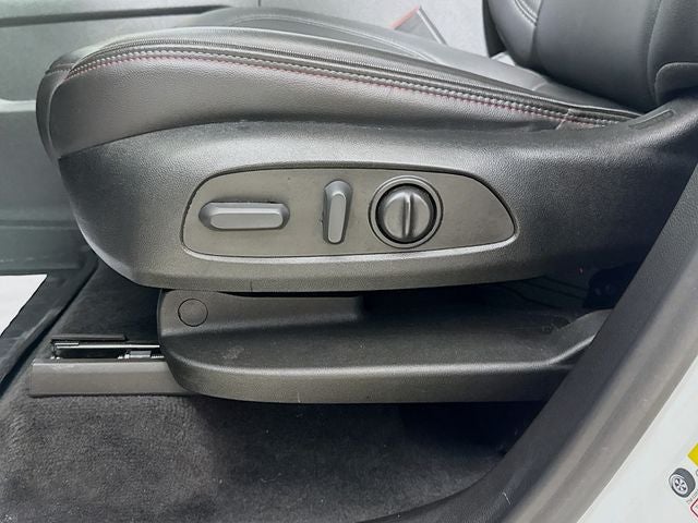 2023 Chevrolet Traverse RS AWD w/ PWR SUNROOF