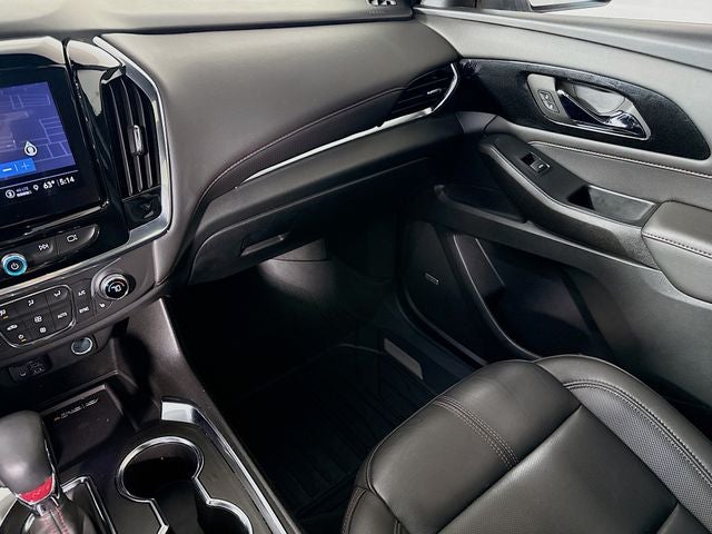 2023 Chevrolet Traverse RS AWD w/ PWR SUNROOF
