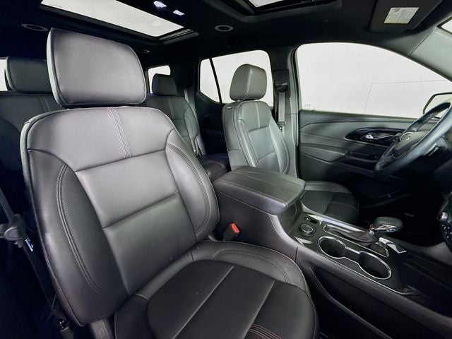 2023 Chevrolet Traverse RS AWD w/ PWR SUNROOF