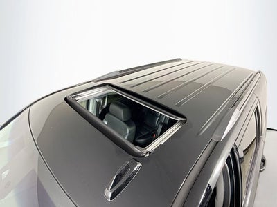 2018 Chevrolet Tahoe Premier w/ PWR SUNROOF