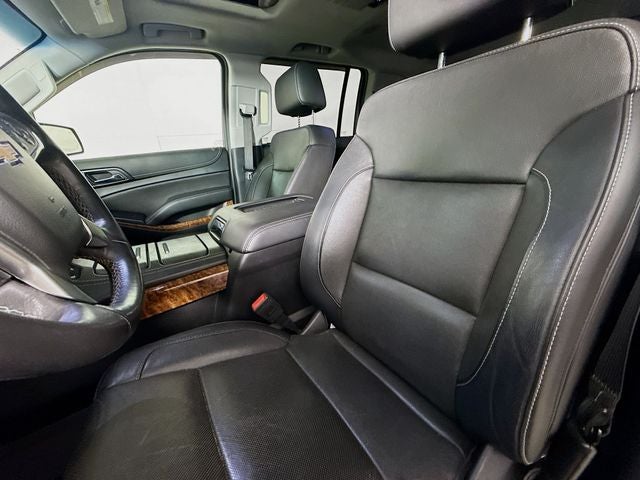2019 Chevrolet Suburban Premier w/ PWR SUNROOF