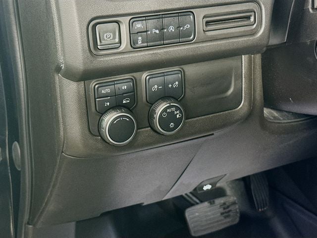 2021 Chevrolet Tahoe LT w/ REAR ENTERTAINMENT