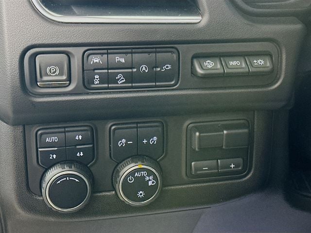 2021 Chevrolet Tahoe Premier 4WD w/ HEATED LEATHER