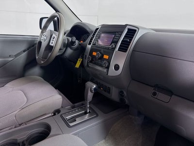 2017 Nissan Frontier SV 4WD w/ CLEAN CARFAX