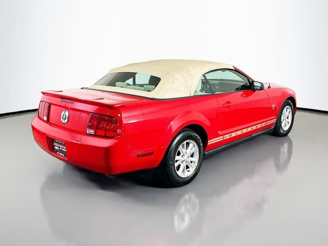 2009 Ford Mustang V6 w/ CLEAN CARFAX