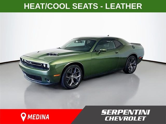 2018 Dodge Challenger SXT w/ COOLED NAPPA LEATHER