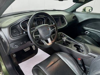 2018 Dodge Challenger SXT w/ COOLED NAPPA LEATHER