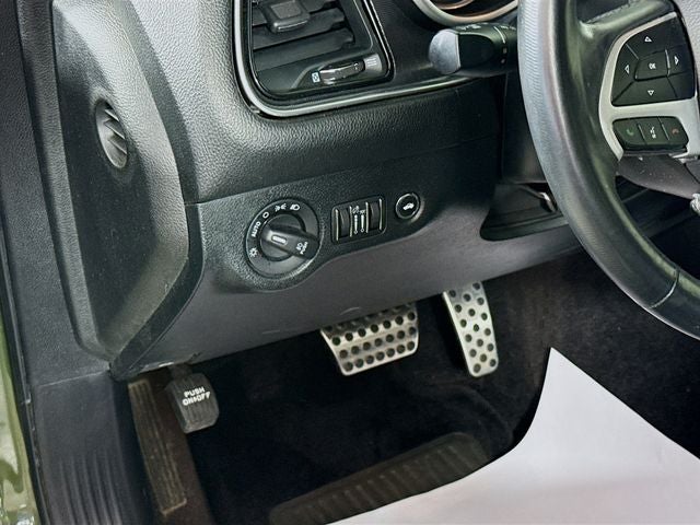 2018 Dodge Challenger SXT w/ COOLED NAPPA LEATHER