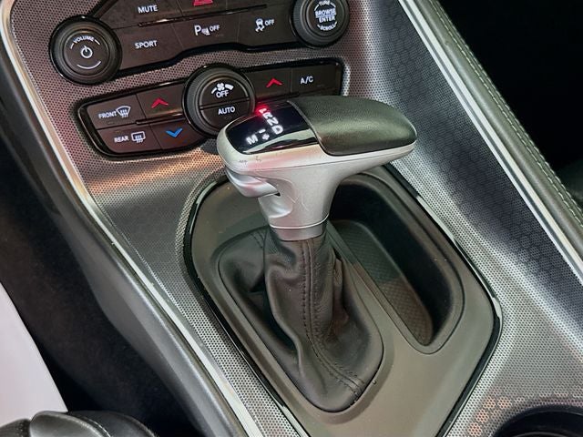 2018 Dodge Challenger SXT w/ COOLED NAPPA LEATHER