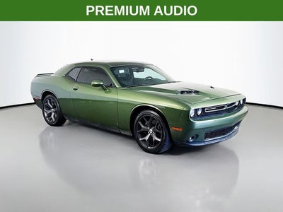2018 Dodge Challenger SXT w/ COOLED NAPPA LEATHER