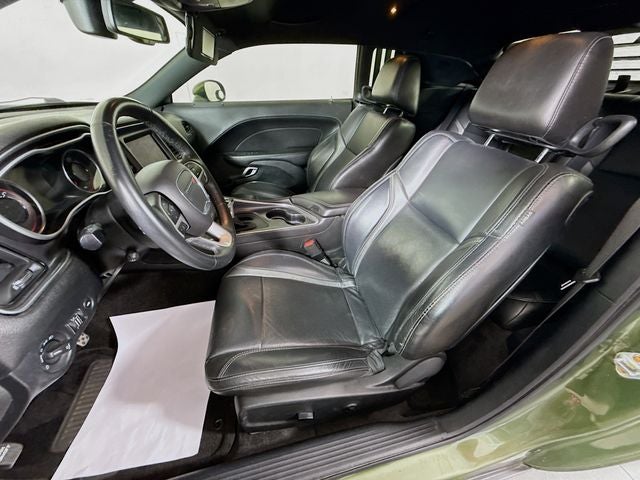 2018 Dodge Challenger SXT w/ COOLED NAPPA LEATHER