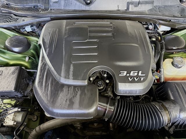 2018 Dodge Challenger SXT w/ COOLED NAPPA LEATHER