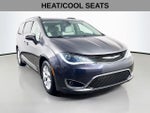 2020 Chrysler Pacifica Limited w/ COOLED LEATHER