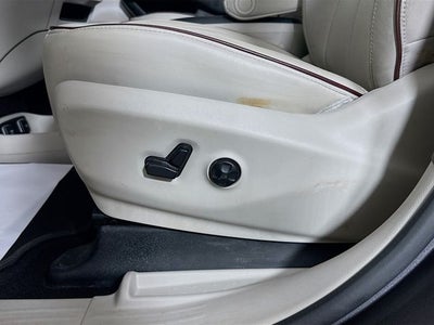 2020 Chrysler Pacifica Limited w/ COOLED LEATHER