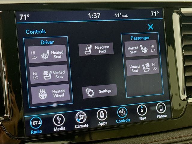 2020 Chrysler Pacifica Limited w/ COOLED LEATHER
