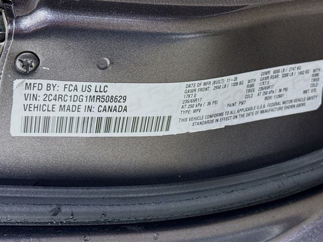 2020 Chrysler Pacifica Limited w/ COOLED LEATHER