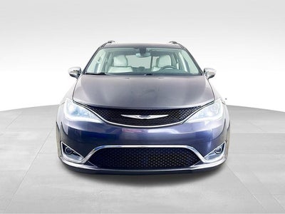 2020 Chrysler Pacifica Limited w/ COOLED LEATHER