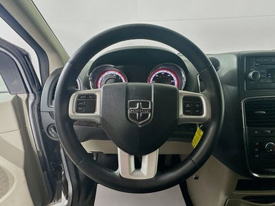 2016 Dodge Grand Caravan SE w/ ONLY 74K MILES