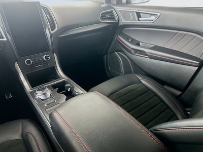 2022 Ford Edge ST Line AWD w/ PANORAMIC SUNROOF
