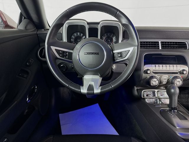 2011 Chevrolet Camaro 1LT ONLY 9K MILES