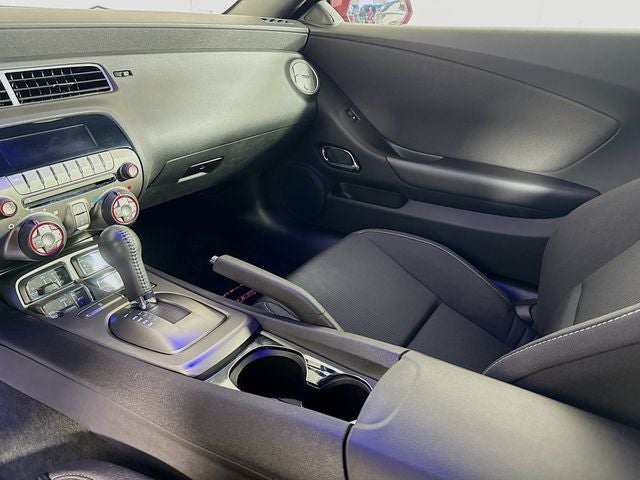 2011 Chevrolet Camaro 1LT ONLY 9K MILES