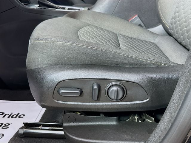 2019 Chevrolet Equinox LT w/ APPLE CARPLAY