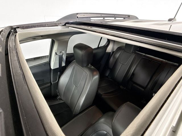2015 Chevrolet Equinox LTZ w/ POWER SUNROOF