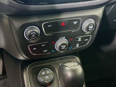 2018 Jeep Compass Trailhawk w/ HEATED SEATS & WHEEL