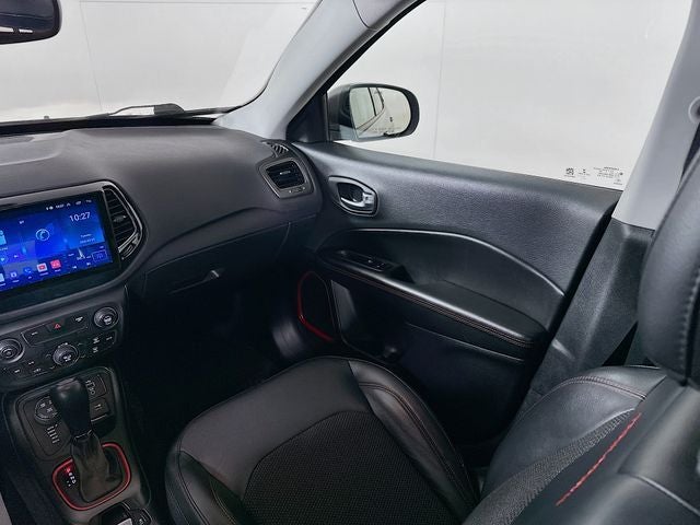 2018 Jeep Compass Trailhawk w/ HEATED SEATS & WHEEL