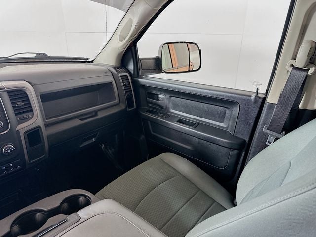 2015 RAM 2500 Tradesman ONLY 70K MILES
