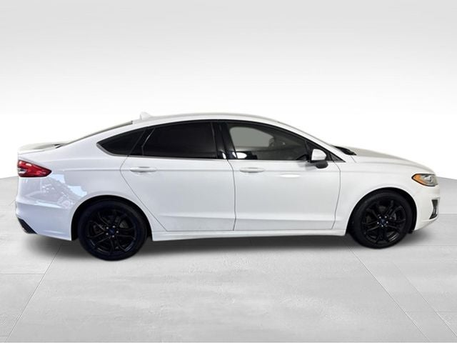 2019 Ford Fusion SE w/ APPLE CARPLAY