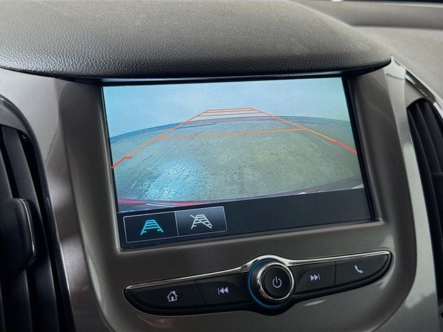 2017 Chevrolet Cruze LT w/ HEATED SEATS